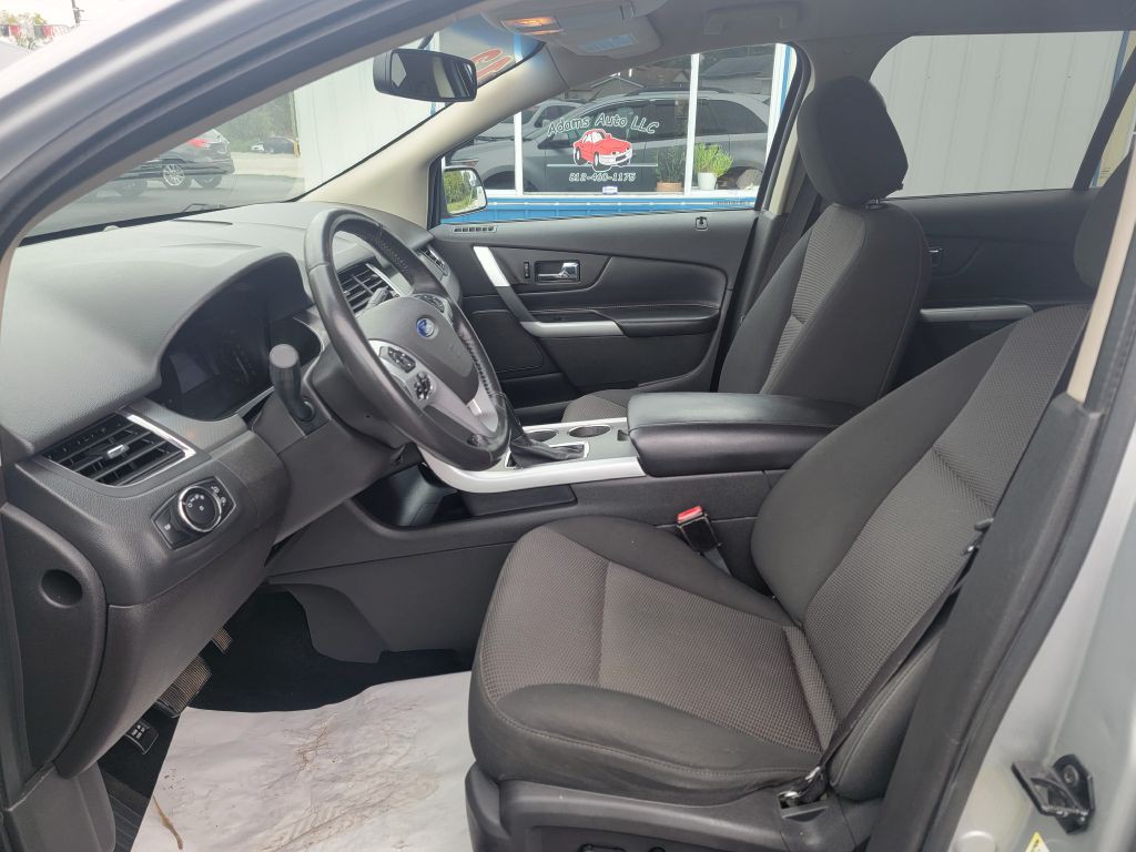 2013 Ford Edge Image 8