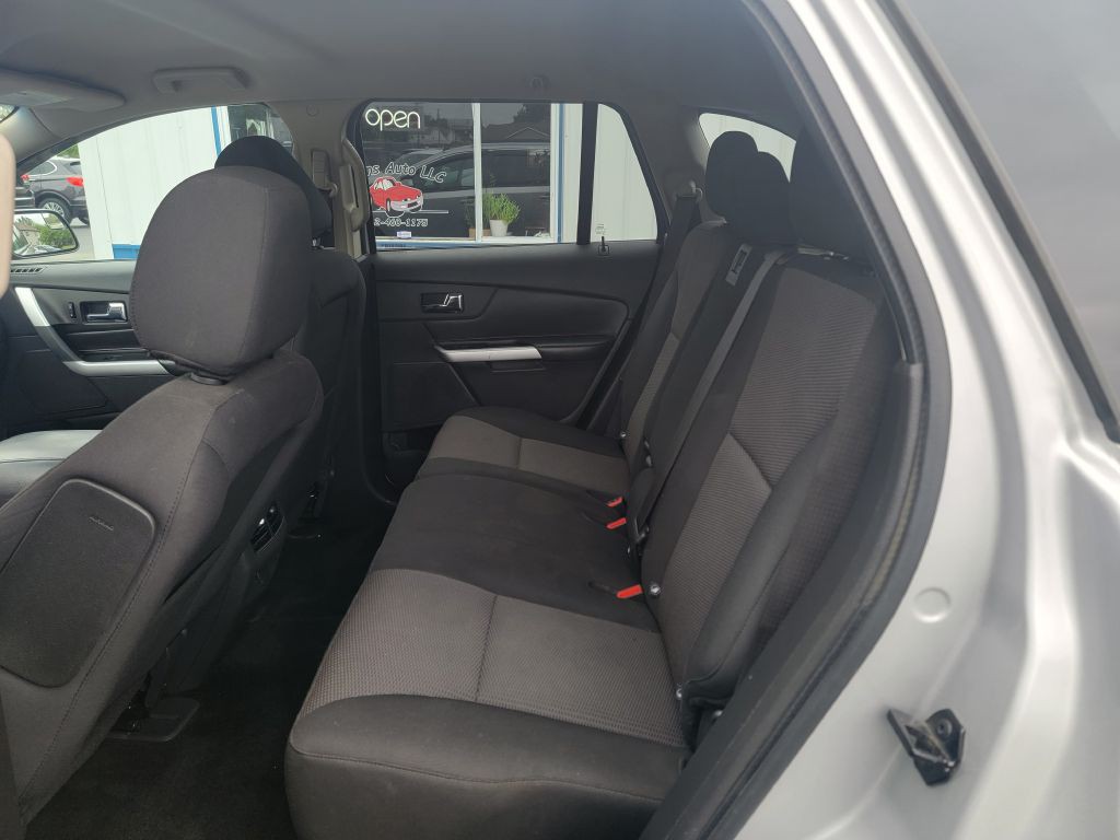 2013 Ford Edge Image 11