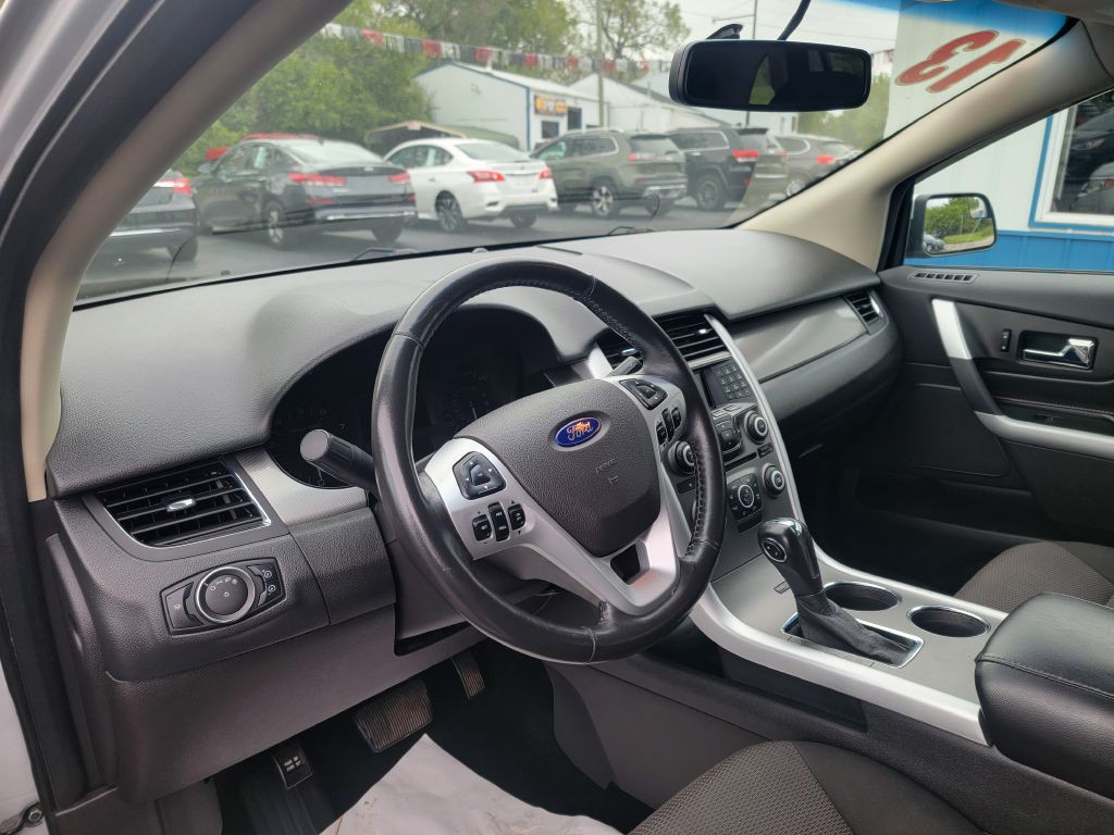 2013 Ford Edge Image 15