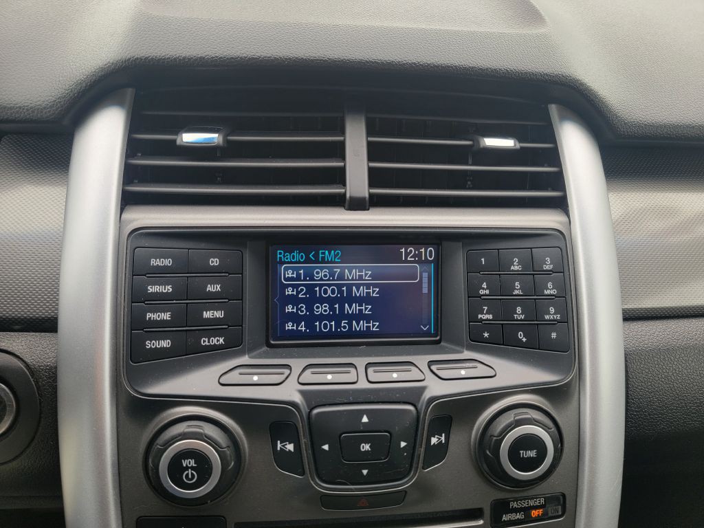 2013 Ford Edge Image 19