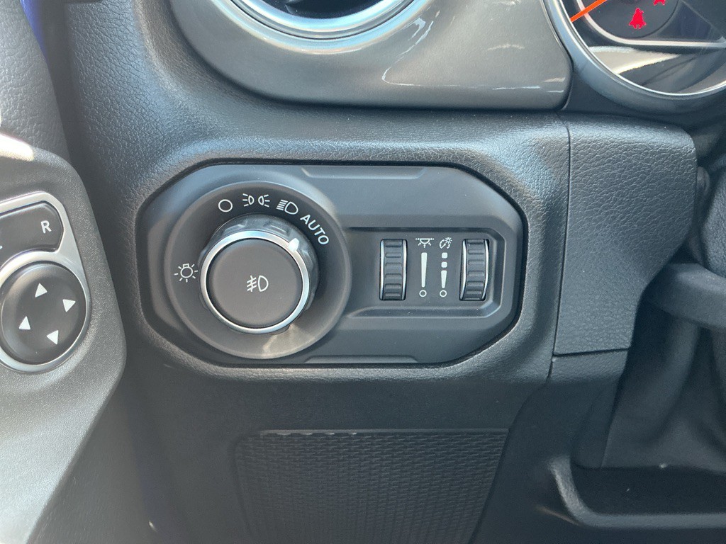 2018 Jeep Wrangler Unlimited Image 15