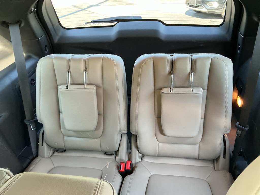 2015 Ford Explorer Image 13