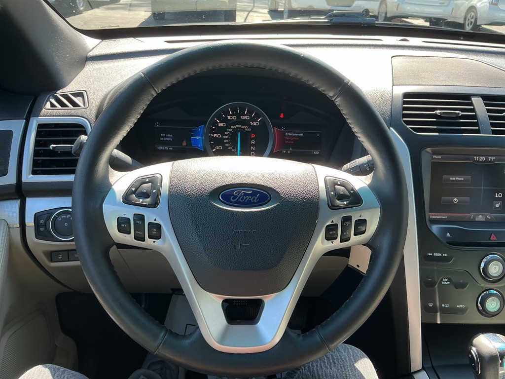 2015 Ford Explorer Image 17