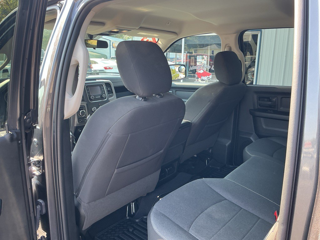 2023 RAM 1500 Image 11