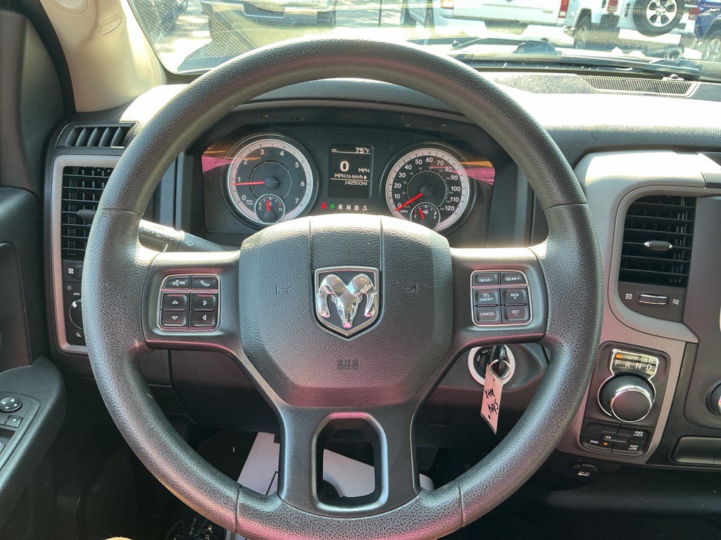2023 RAM 1500 Image 16