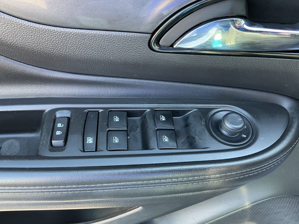 2019 Buick Enclave Image 14