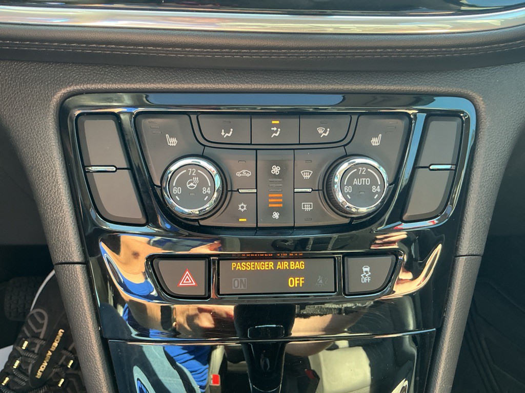 2019 Buick Enclave Image 24