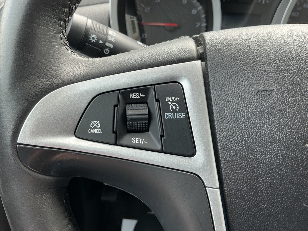 2015 Chevrolet Equinox Image 17