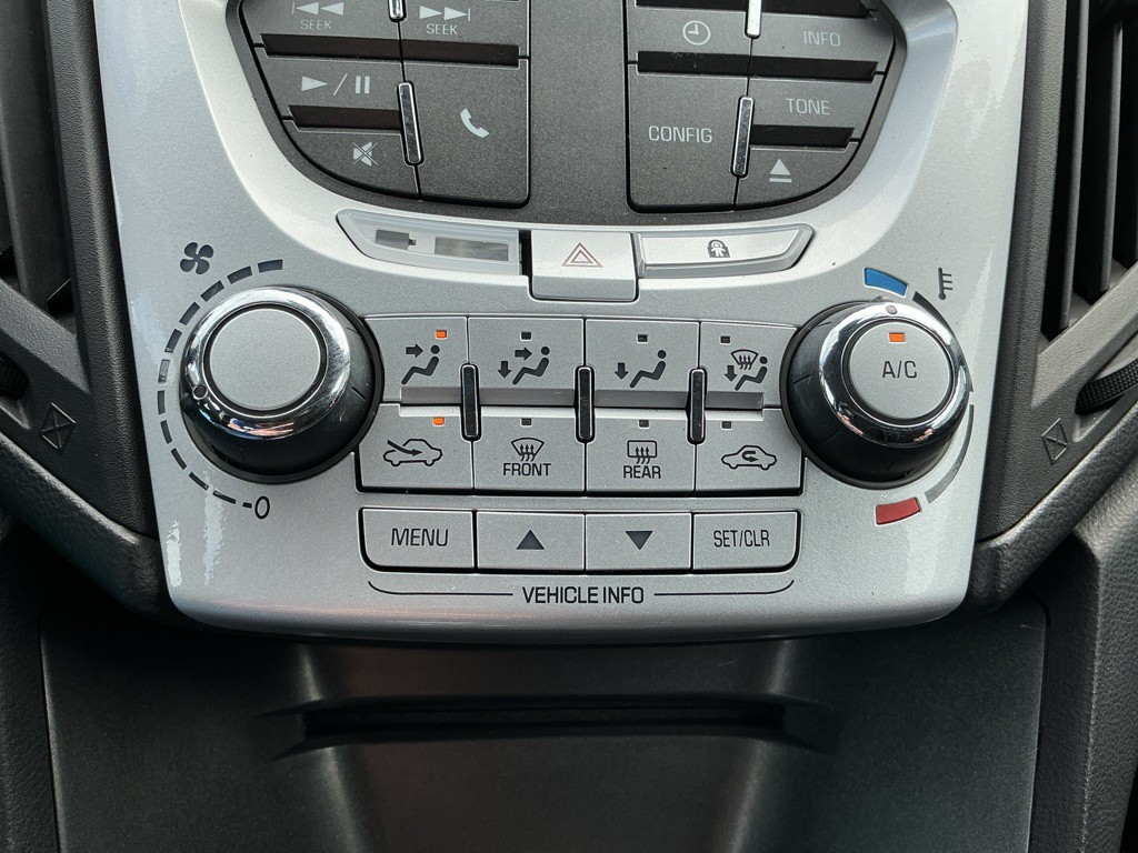 2015 Chevrolet Equinox Image 22