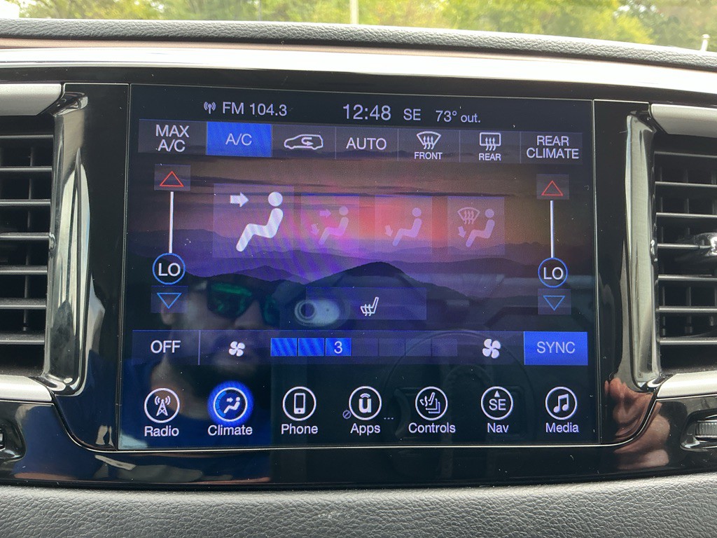 2017 Chrysler Pacifica Image 23