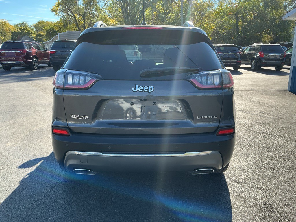 2019 Jeep Cherokee Image 3