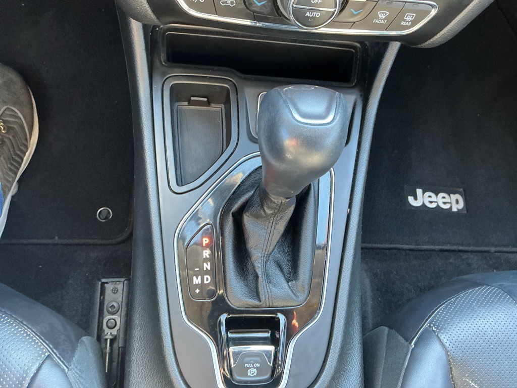 2019 Jeep Cherokee Image 24