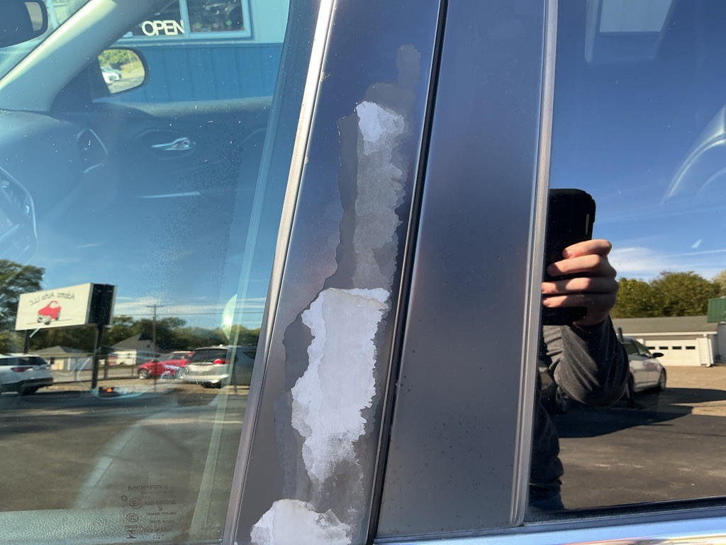 2019 Jeep Cherokee Image 33