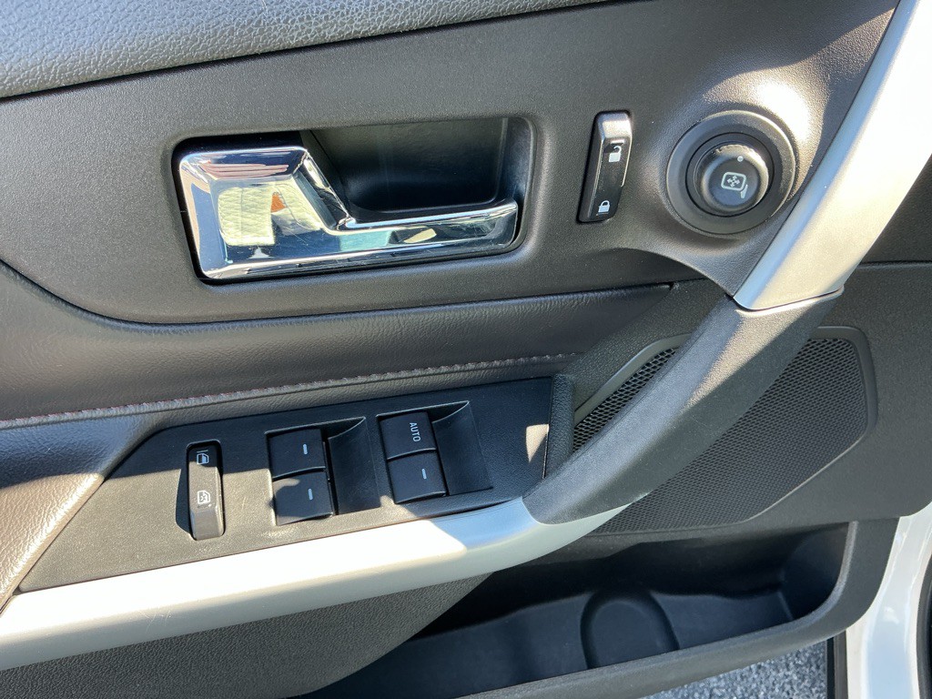 2014 Ford Edge Image 14