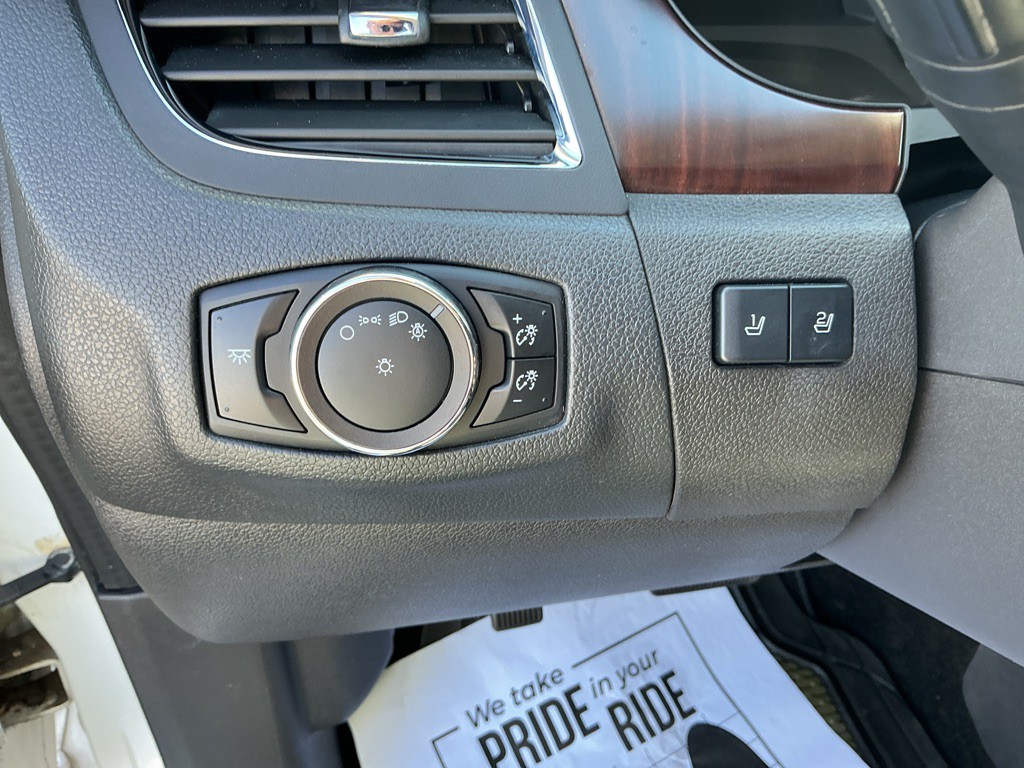 2014 Ford Edge Image 15