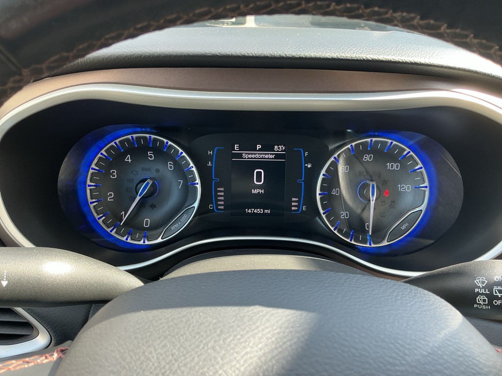 2017 Chrysler Pacifica Image 18