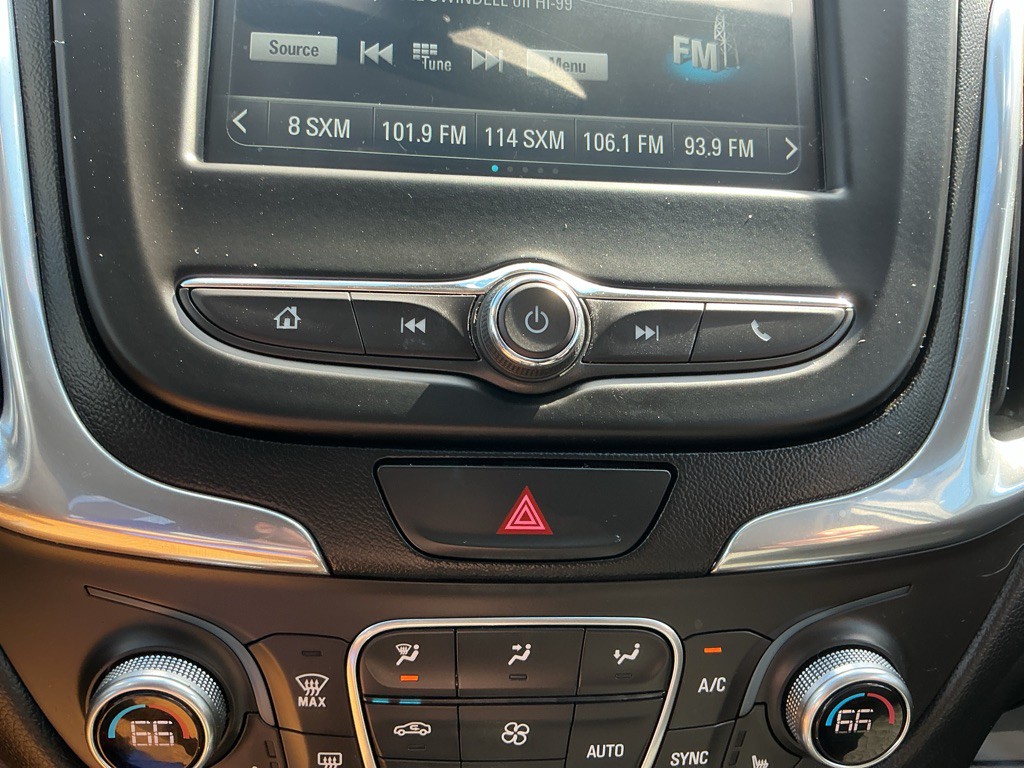 2018 Chevrolet Equinox Image 22