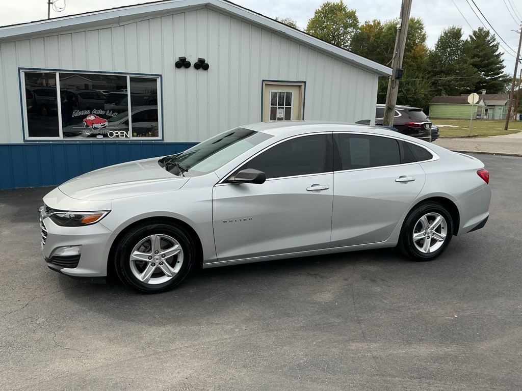 2020 Chevrolet Malibu Image 1