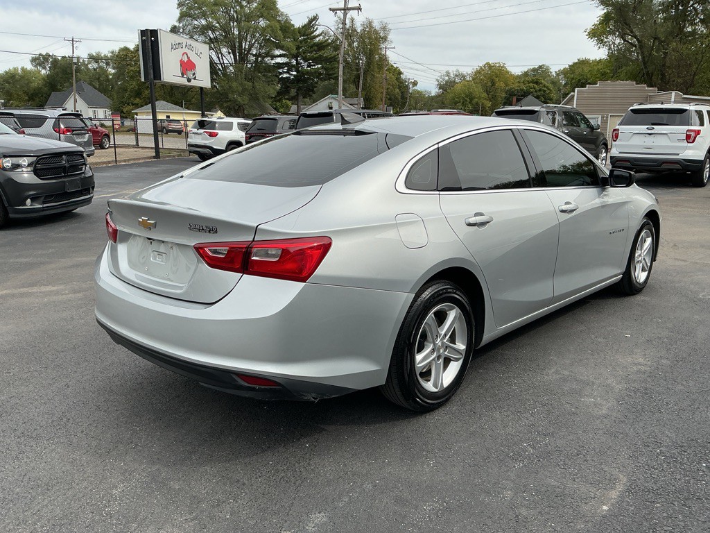 2020 Chevrolet Malibu Image 4