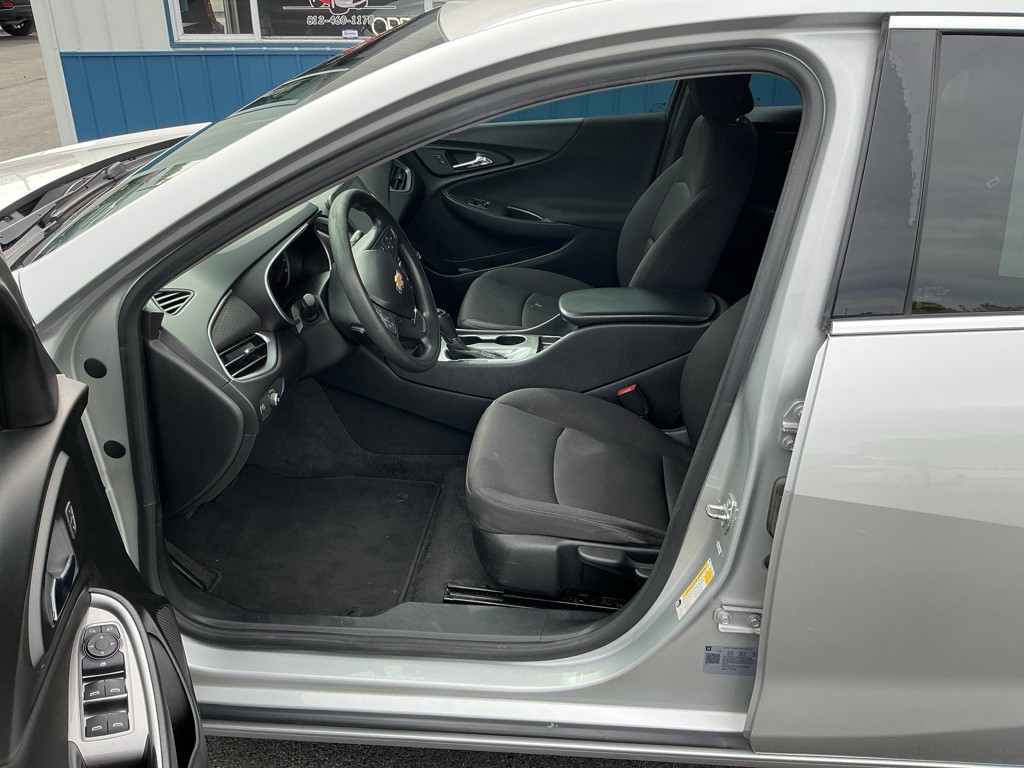 2020 Chevrolet Malibu Image 7