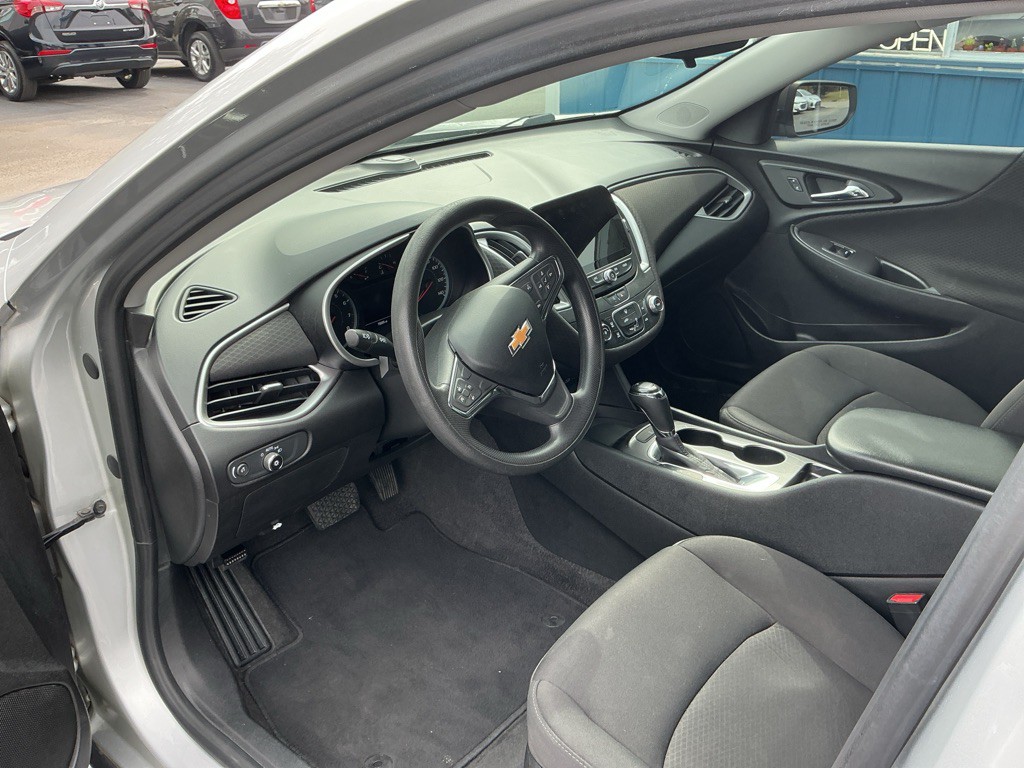 2020 Chevrolet Malibu Image 8