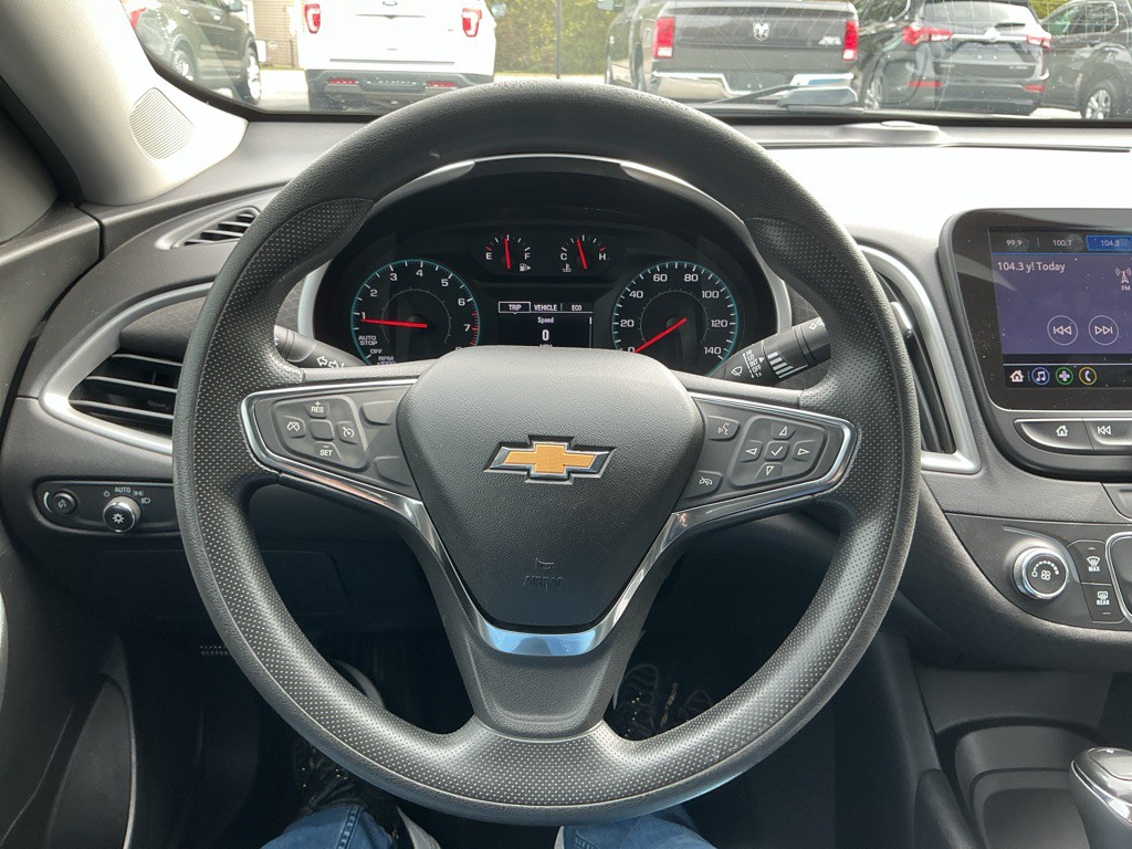 2020 Chevrolet Malibu Image 16