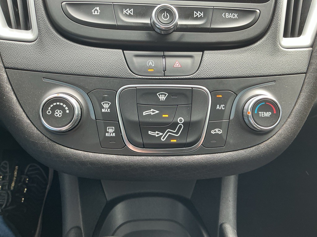 2020 Chevrolet Malibu Image 23
