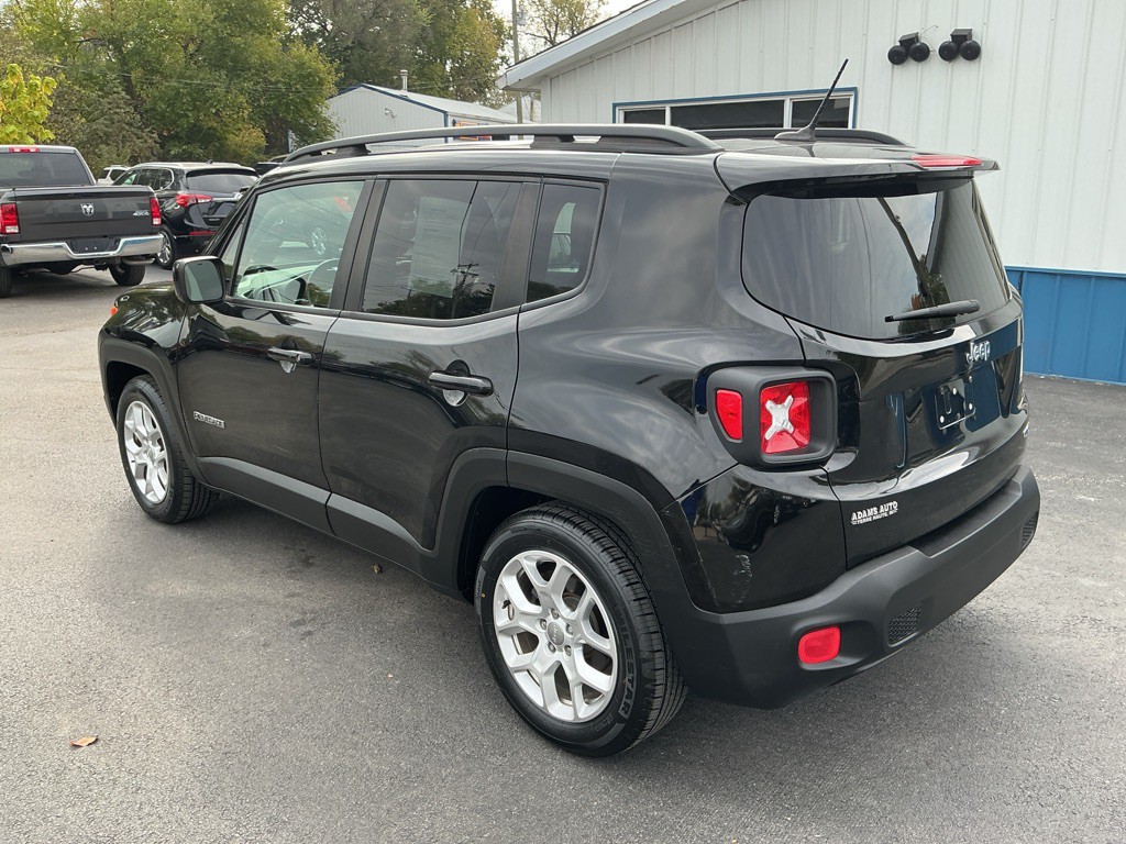 2016 Jeep Renegade Image 2