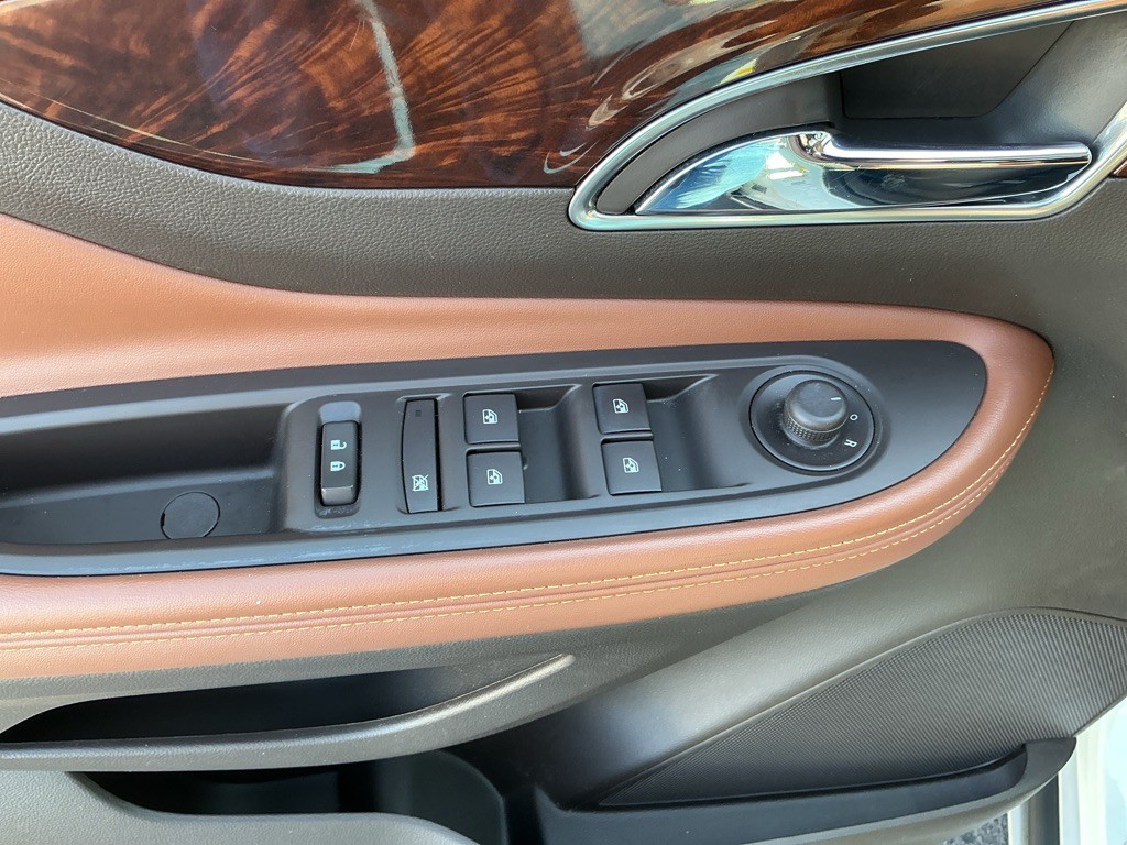 2015 Buick Enclave Image 14