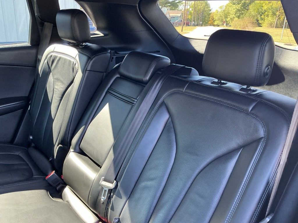 2017 Lincoln MKX Image 12