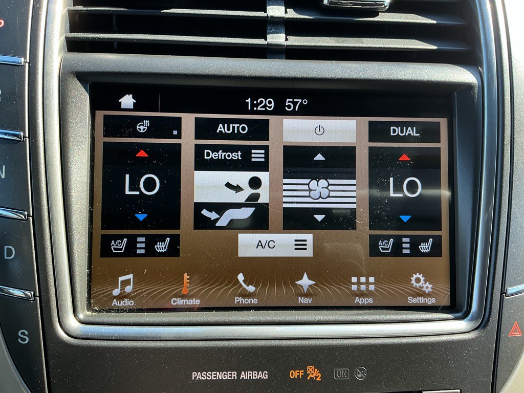 2017 Lincoln MKX Image 23
