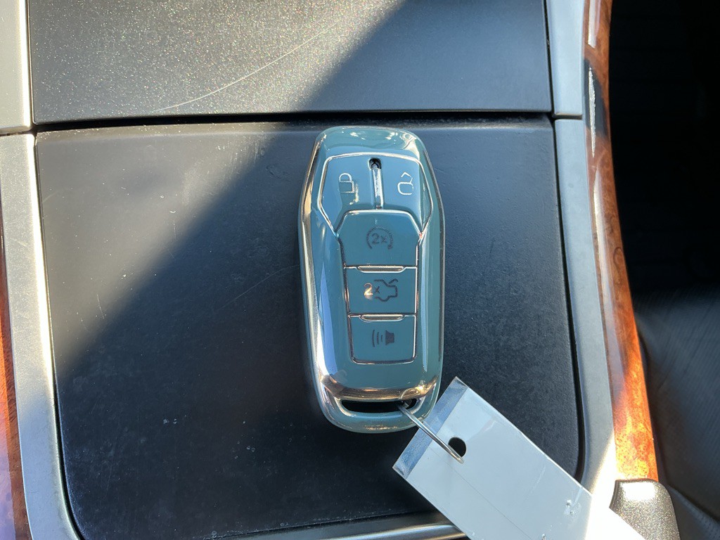 2017 Lincoln MKX Image 38
