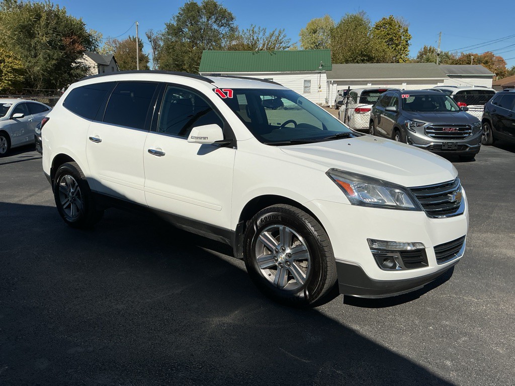 2017 Chevrolet Traverse Image 5