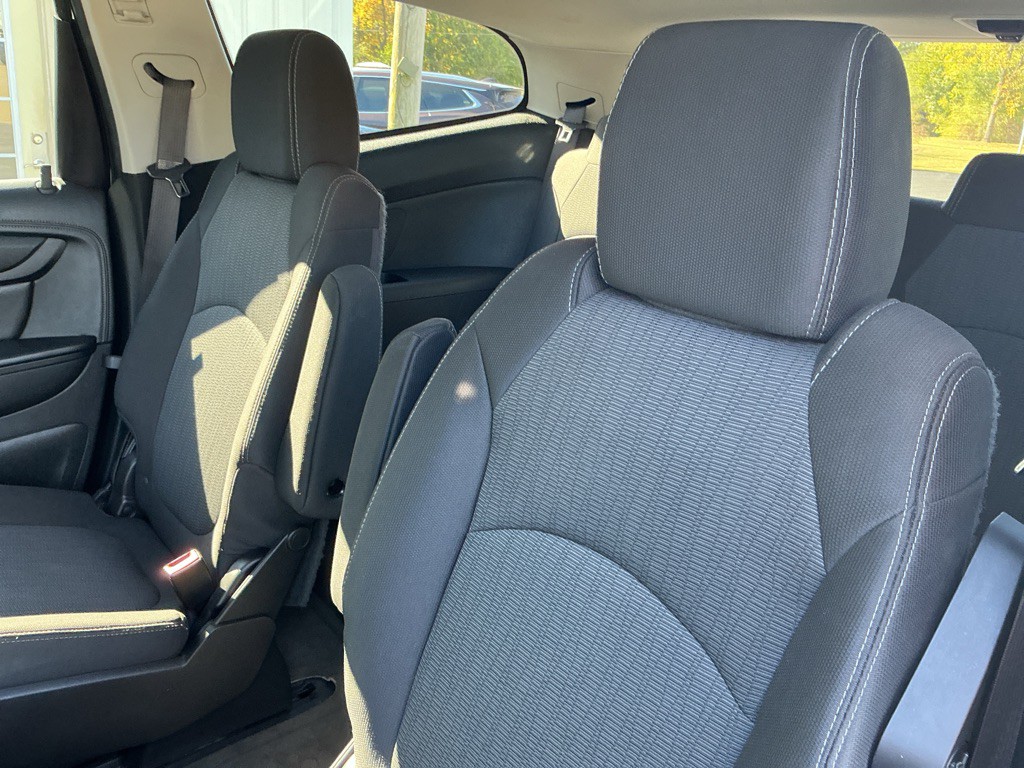2017 Chevrolet Traverse Image 12