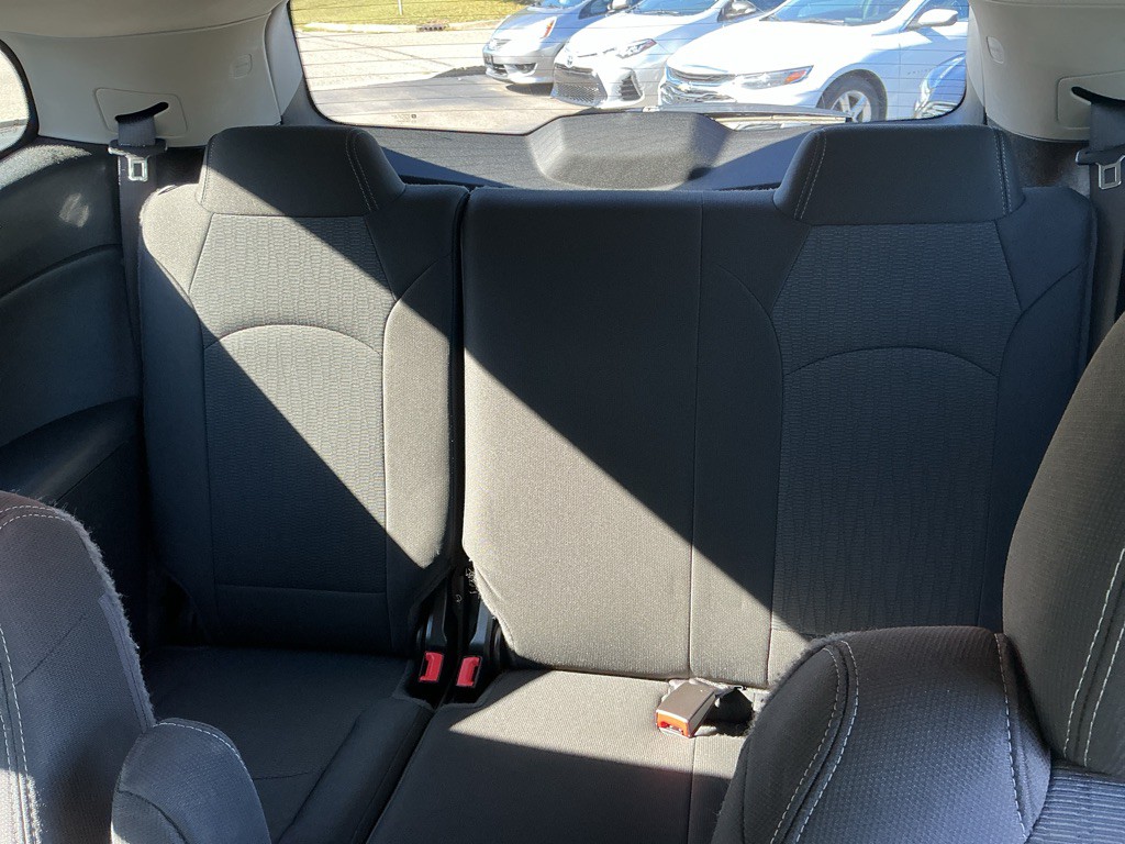 2017 Chevrolet Traverse Image 13