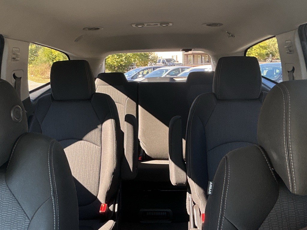 2017 Chevrolet Traverse Image 30