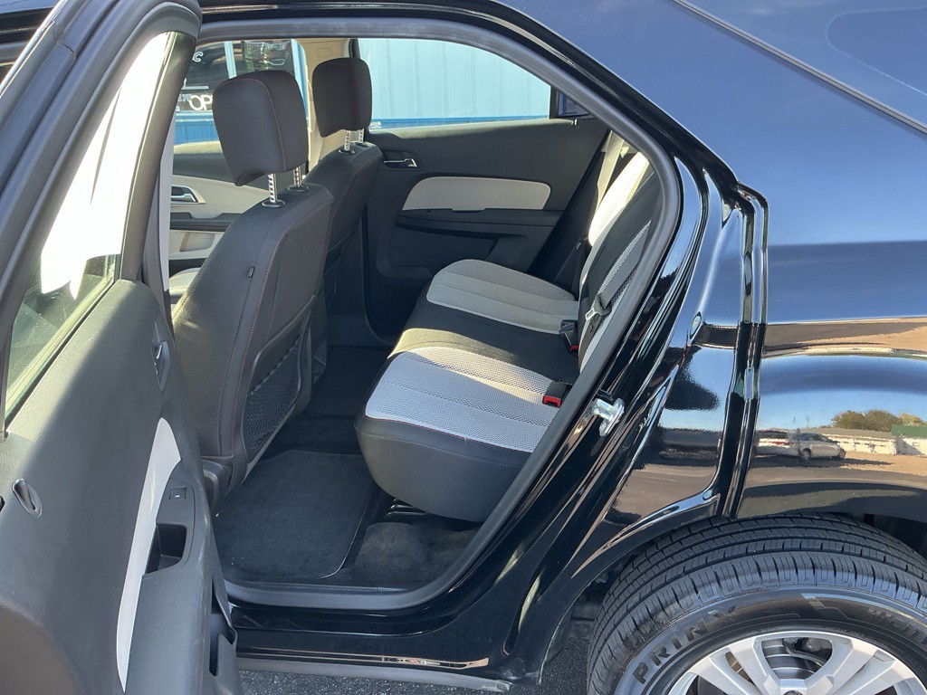 2017 Chevrolet Equinox Image 10