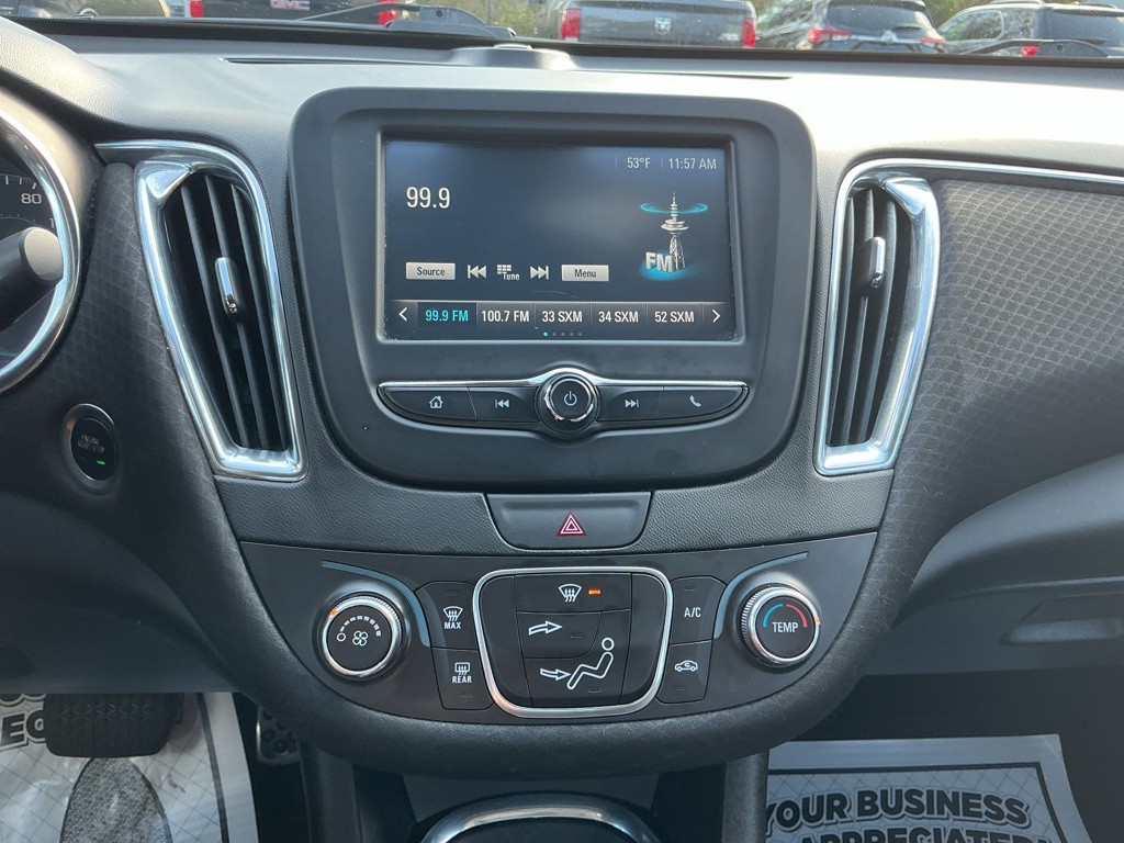 2018 Chevrolet Malibu Image 20