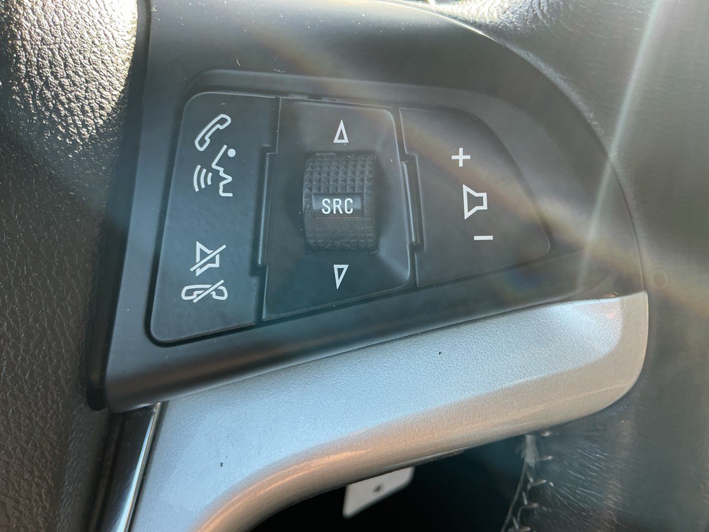 2015 Chevrolet Camaro Image 18