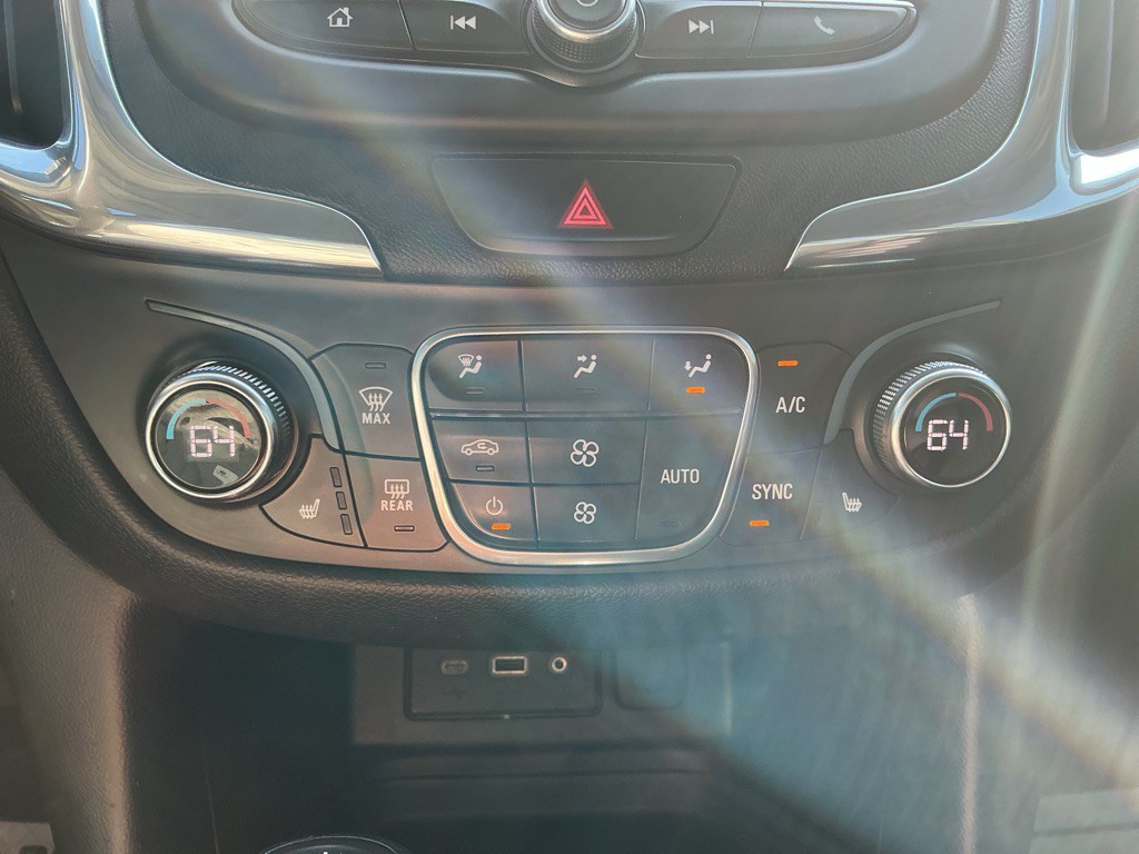 2020 Chevrolet Equinox Image 25