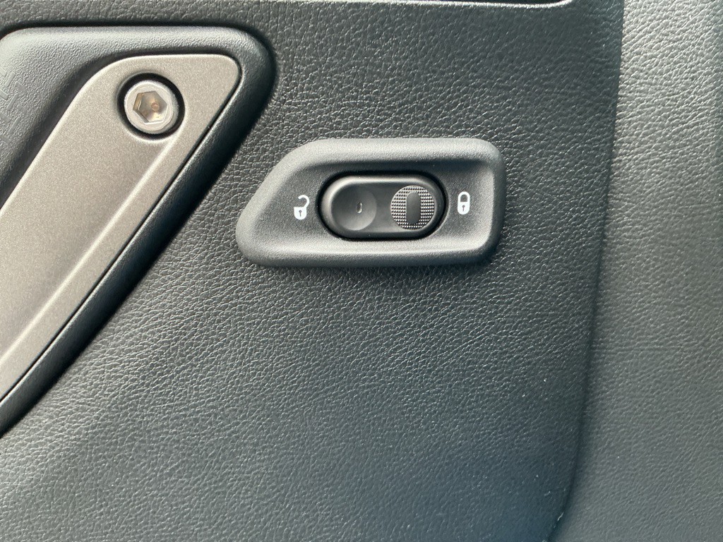 2016 Jeep Wrangler Unlimited Image 14