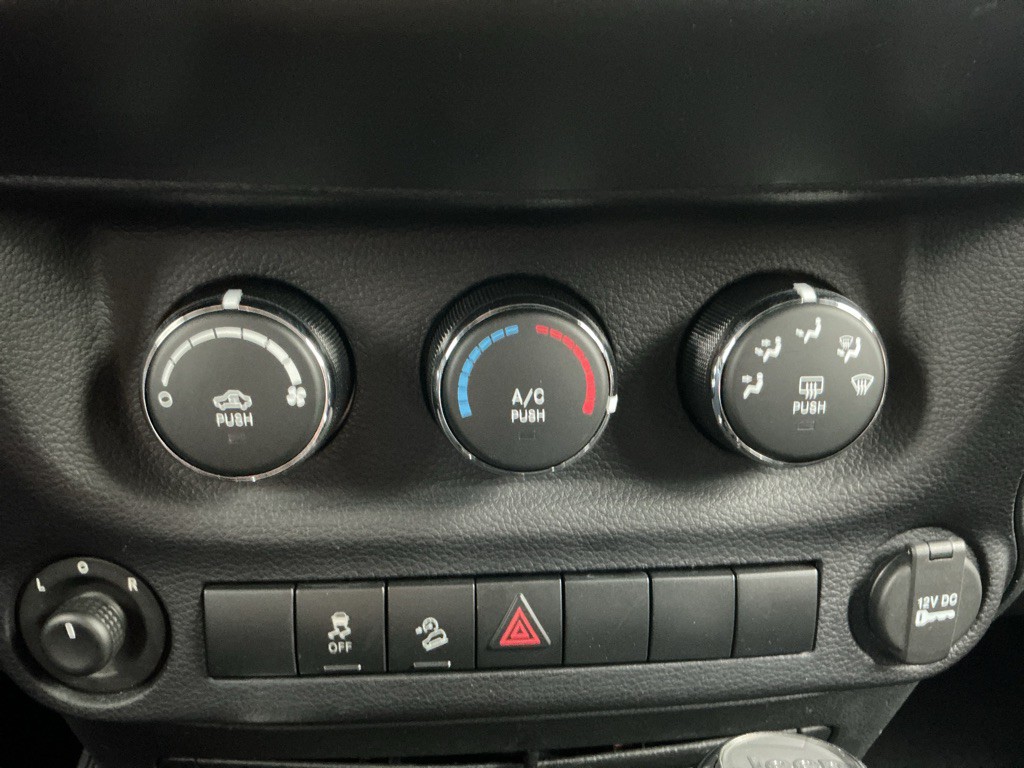 2016 Jeep Wrangler Unlimited Image 22