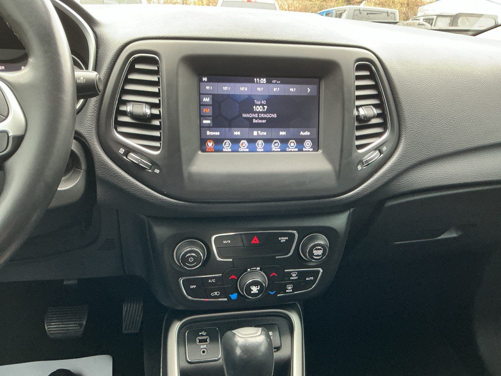 2018 Jeep Compass Image 20