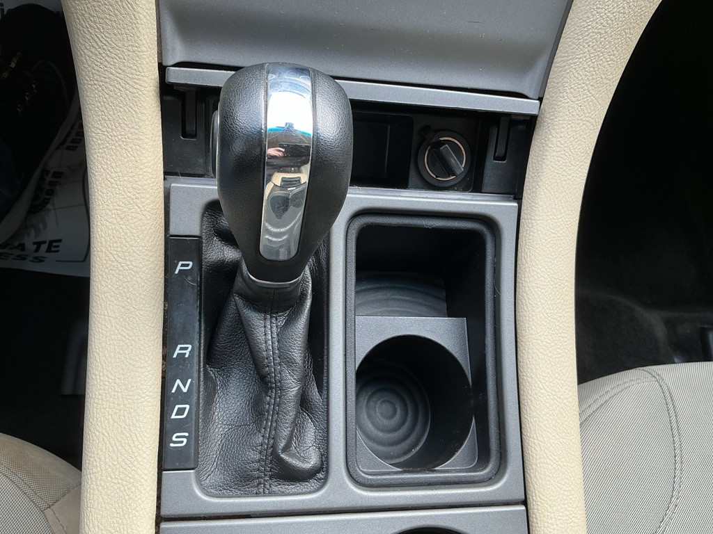 2017 Ford Taurus Image 26