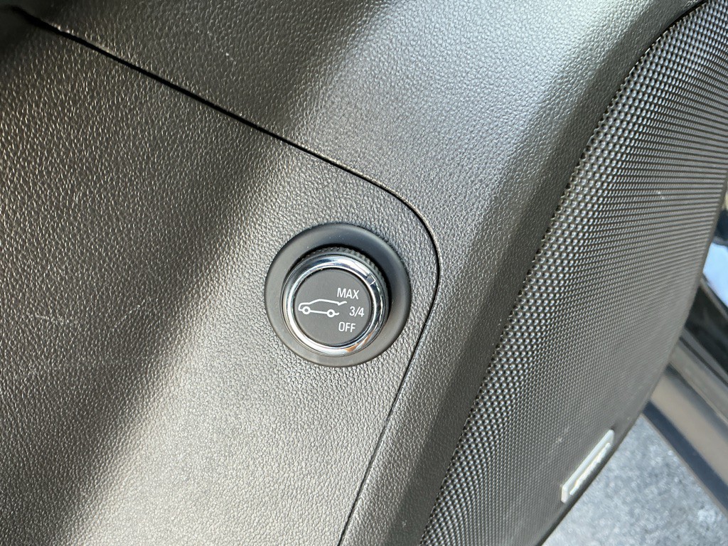 2017 GMC Acadia Image 17