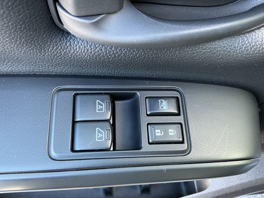 2018 Nissan Titan Image 13