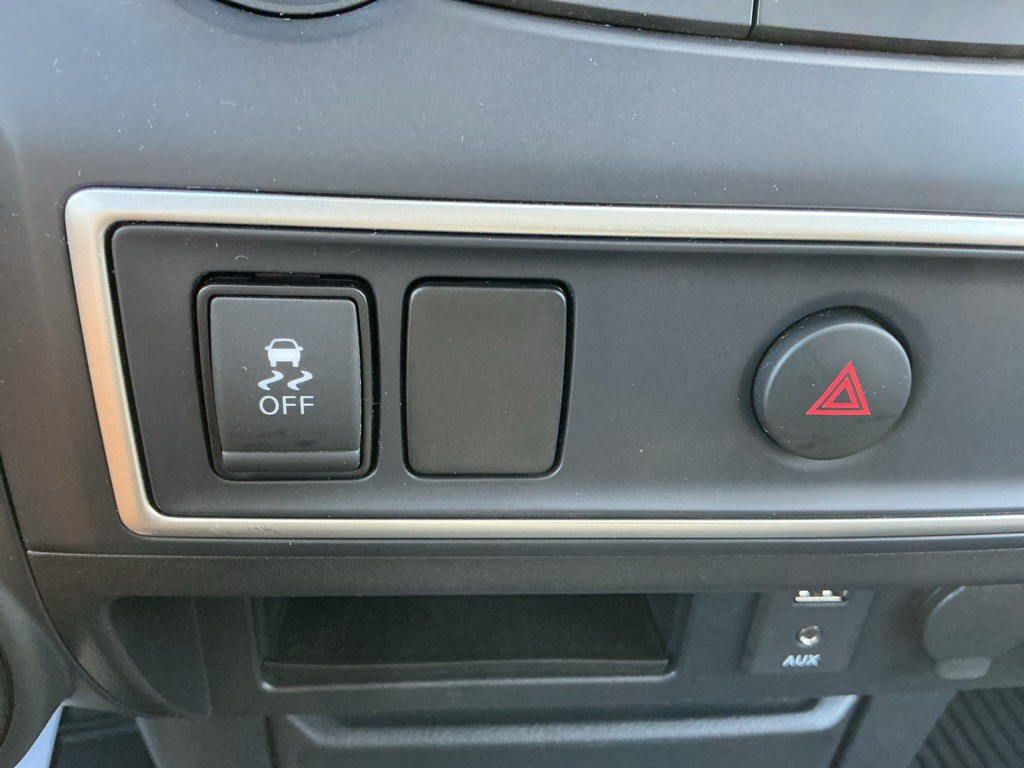 2018 Nissan Titan Image 25