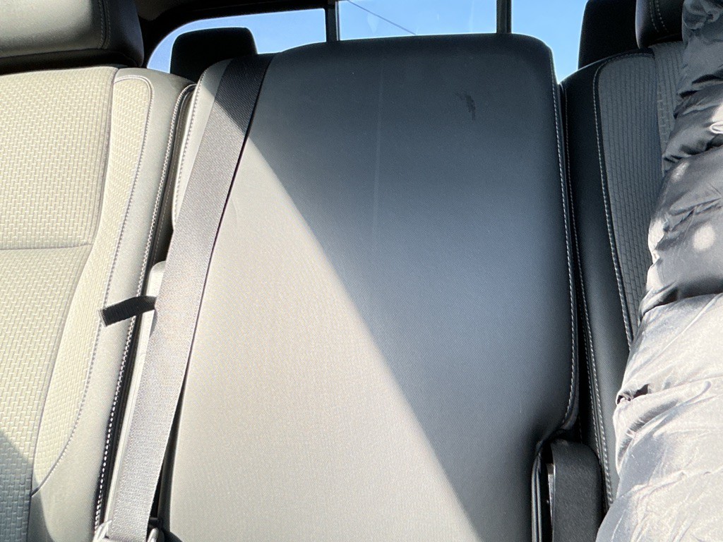 2018 Nissan Titan Image 32