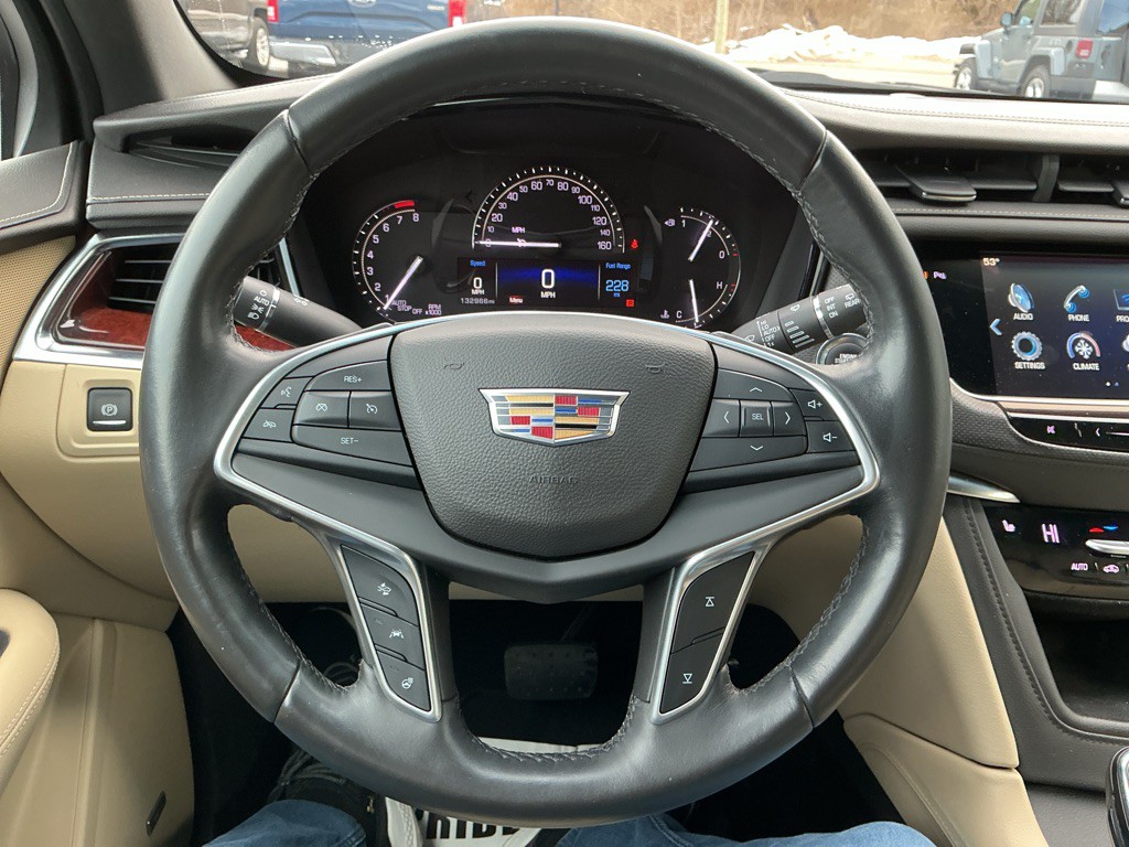 2017 Cadillac XT5 Image 18