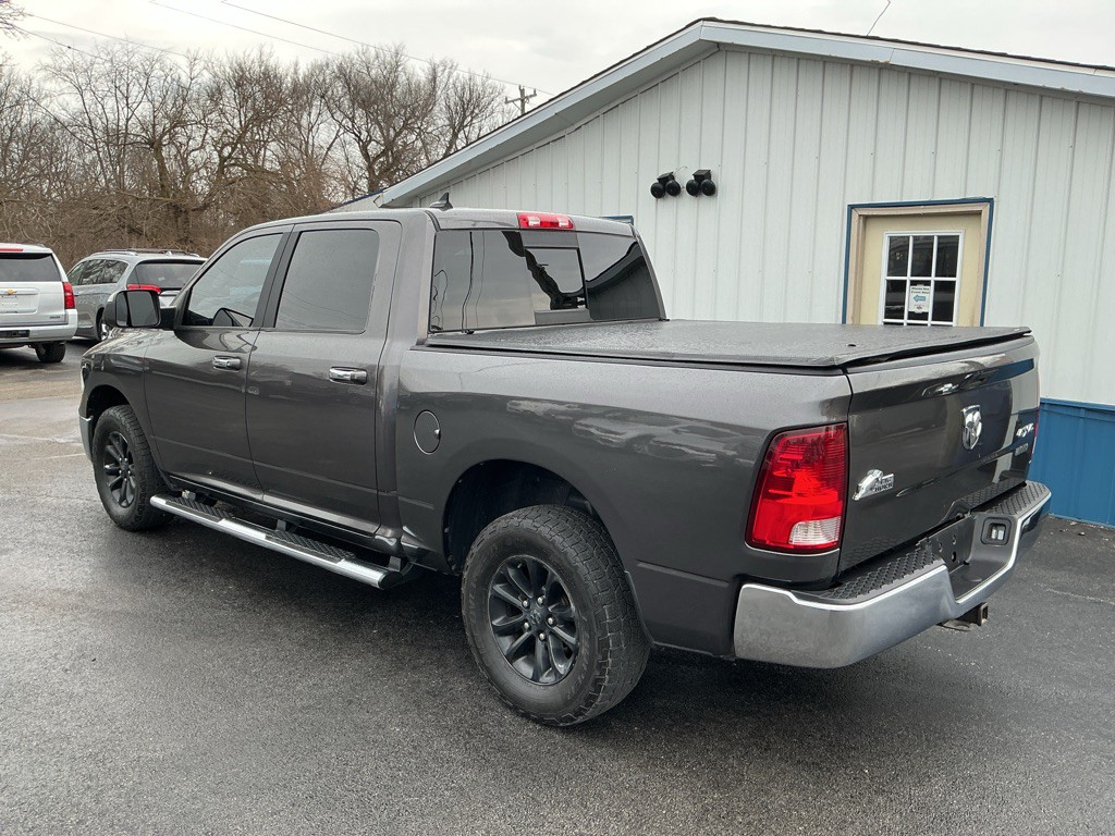 2014 RAM 1500 Image 2
